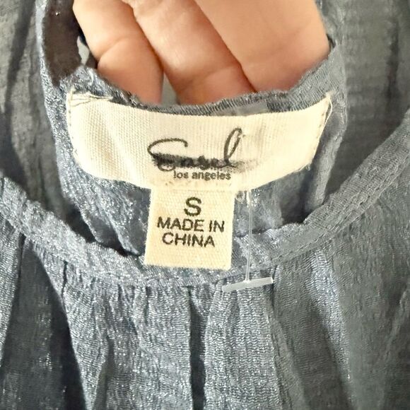 Easel Los Angeles Sheer Tank Tunic in Shimmer Blue Gray - Size S - Picture 5 of 6